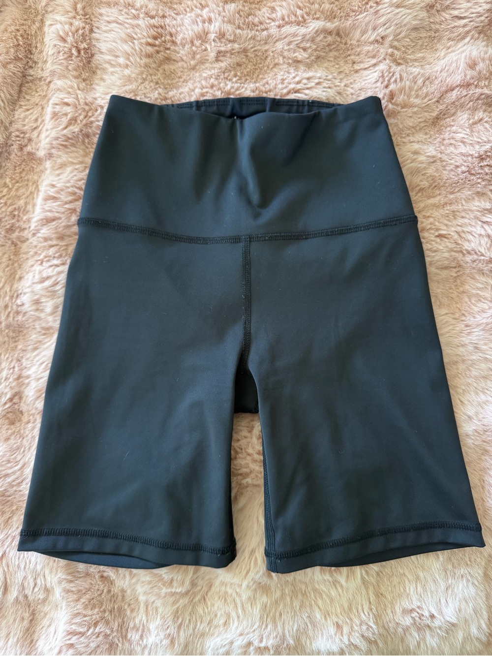 Reformation Eco Move Bike Shorts XS